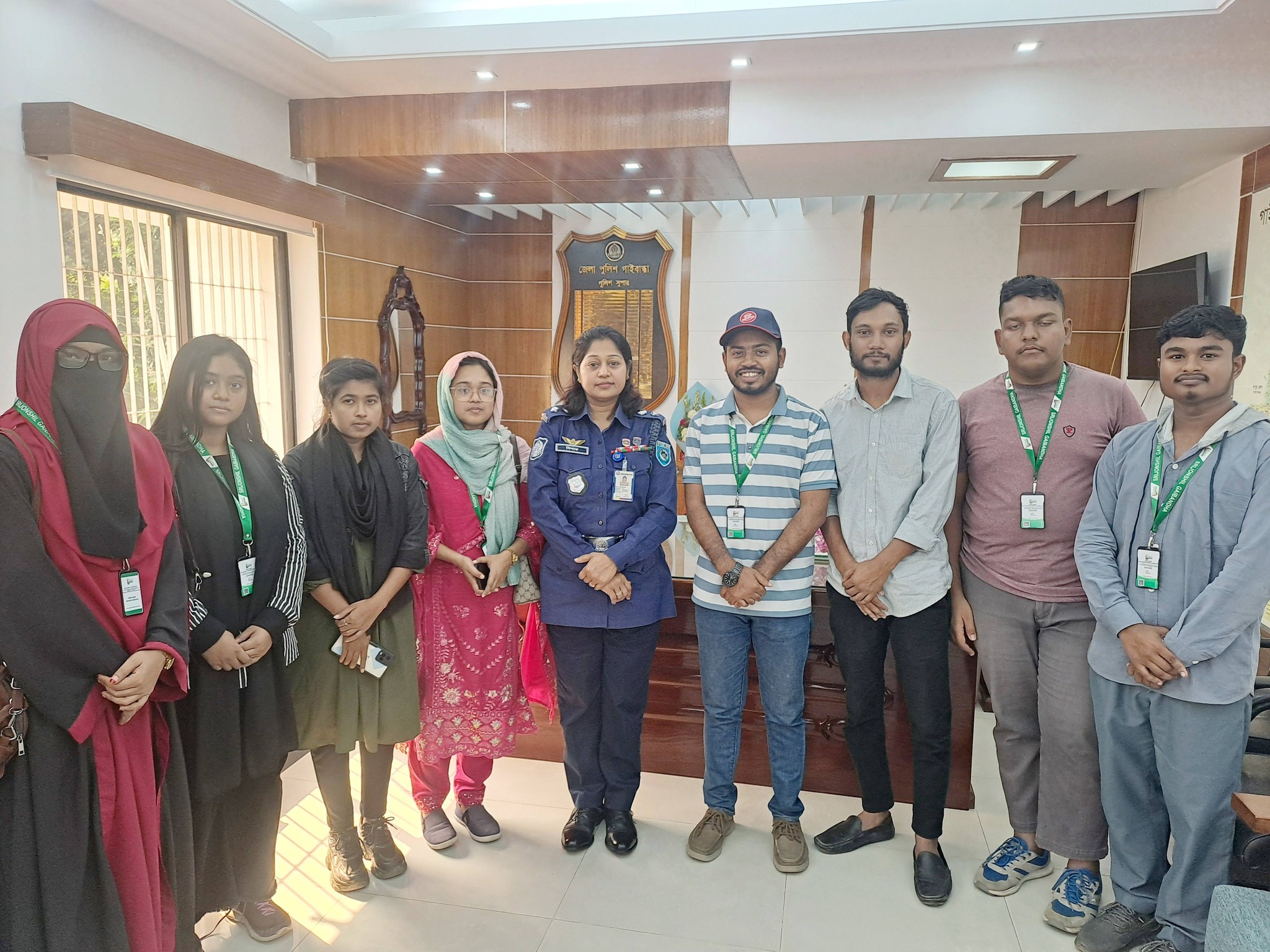 Srijonshil Gaibandha Holds Courtesy Meeting with the Superintendent of Police