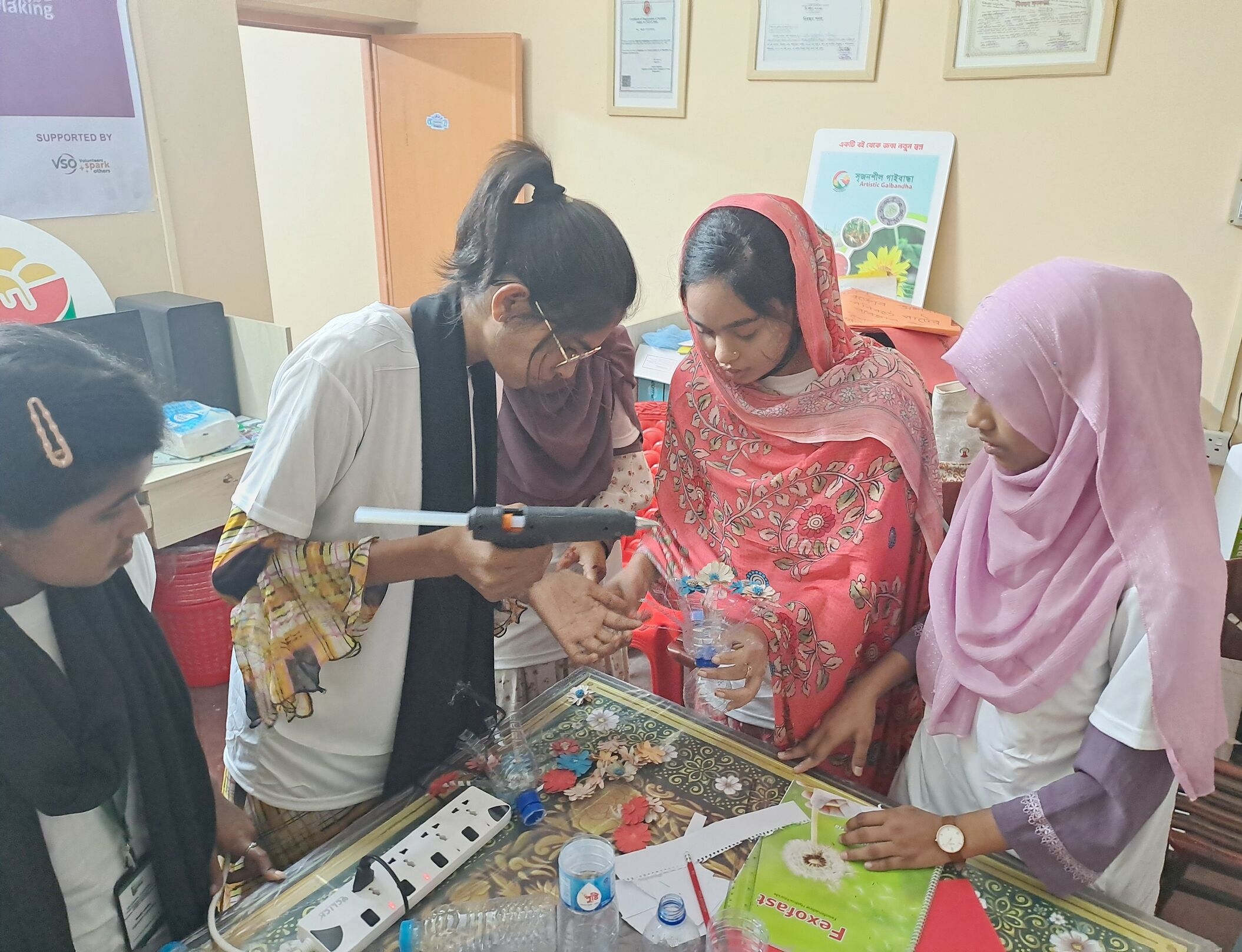 Workshop on Reusable and Eco-Friendly Product Development Held in Gaibandha - Image 4