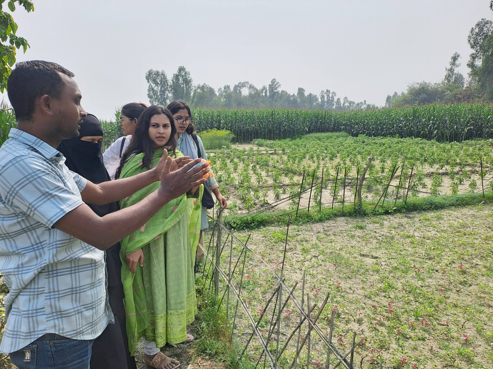 National Volunteer of VSO Bangladesh Visits Gaibandha EcoCycle Project - Image 2